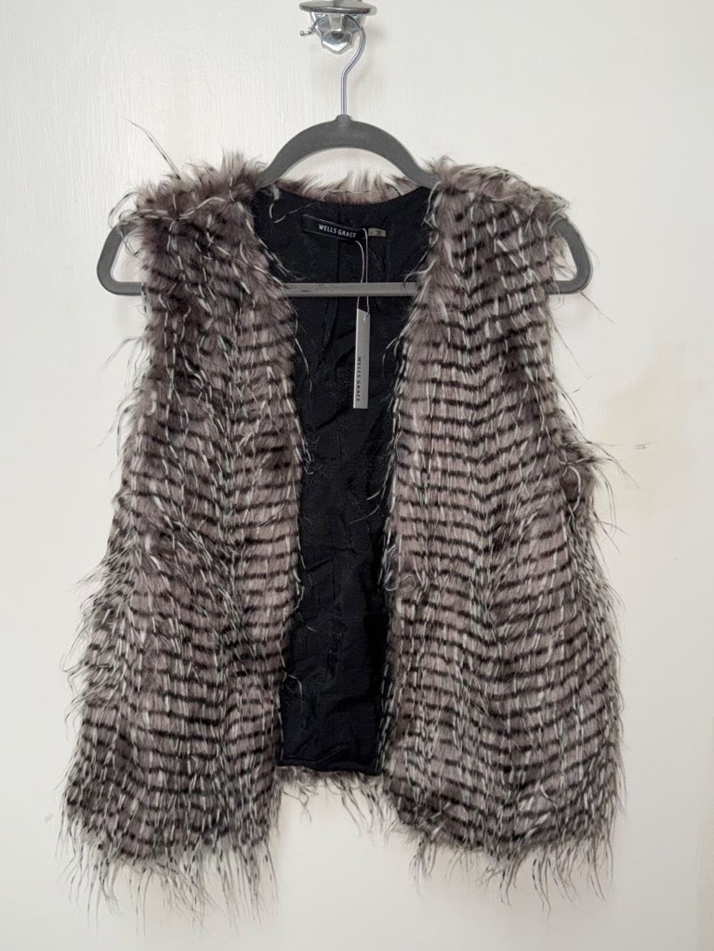 NWT Wells Grace Faux Fur Vest
